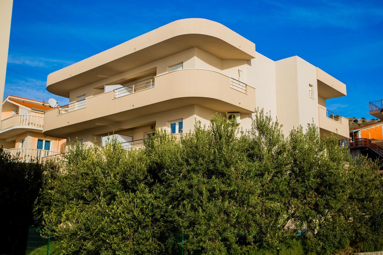 Maiv Residence - Family & Designer Suites Rogoznica  Exterior photo