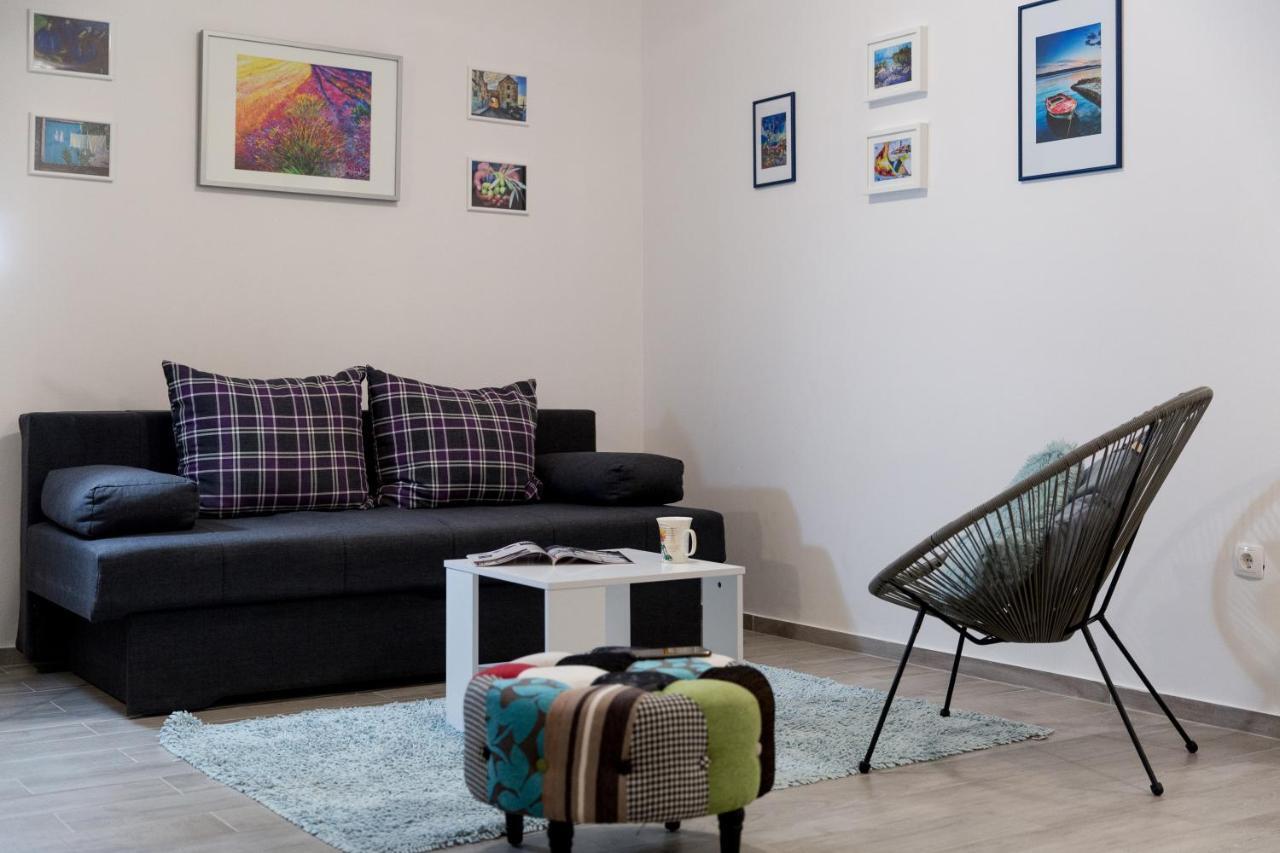 Maiv Residence - Family & Designer Suites Rogoznica  Room photo